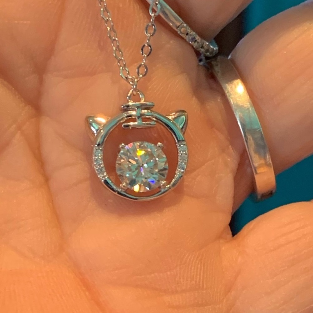 Moissanite Cat Pendant SS.925 1carat